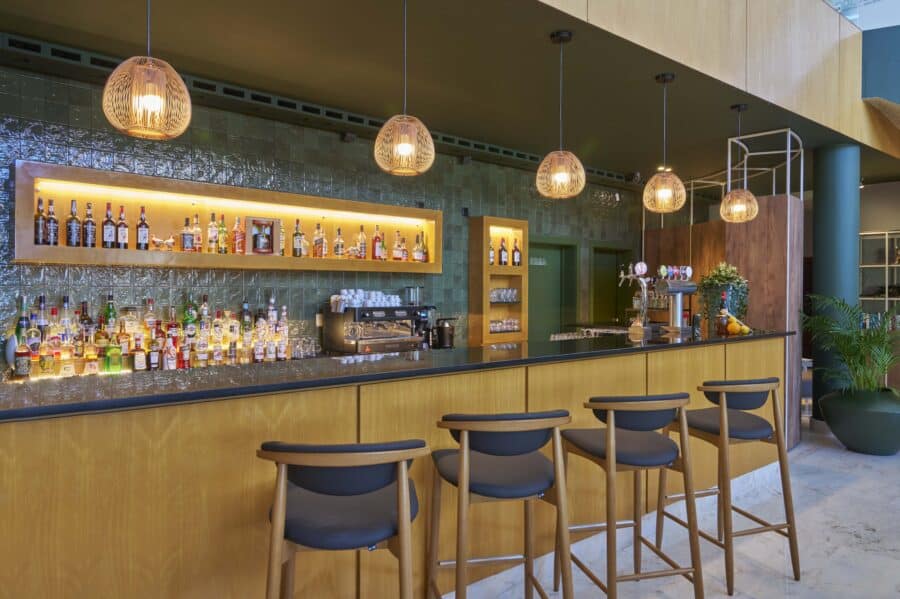 Bar Golden View