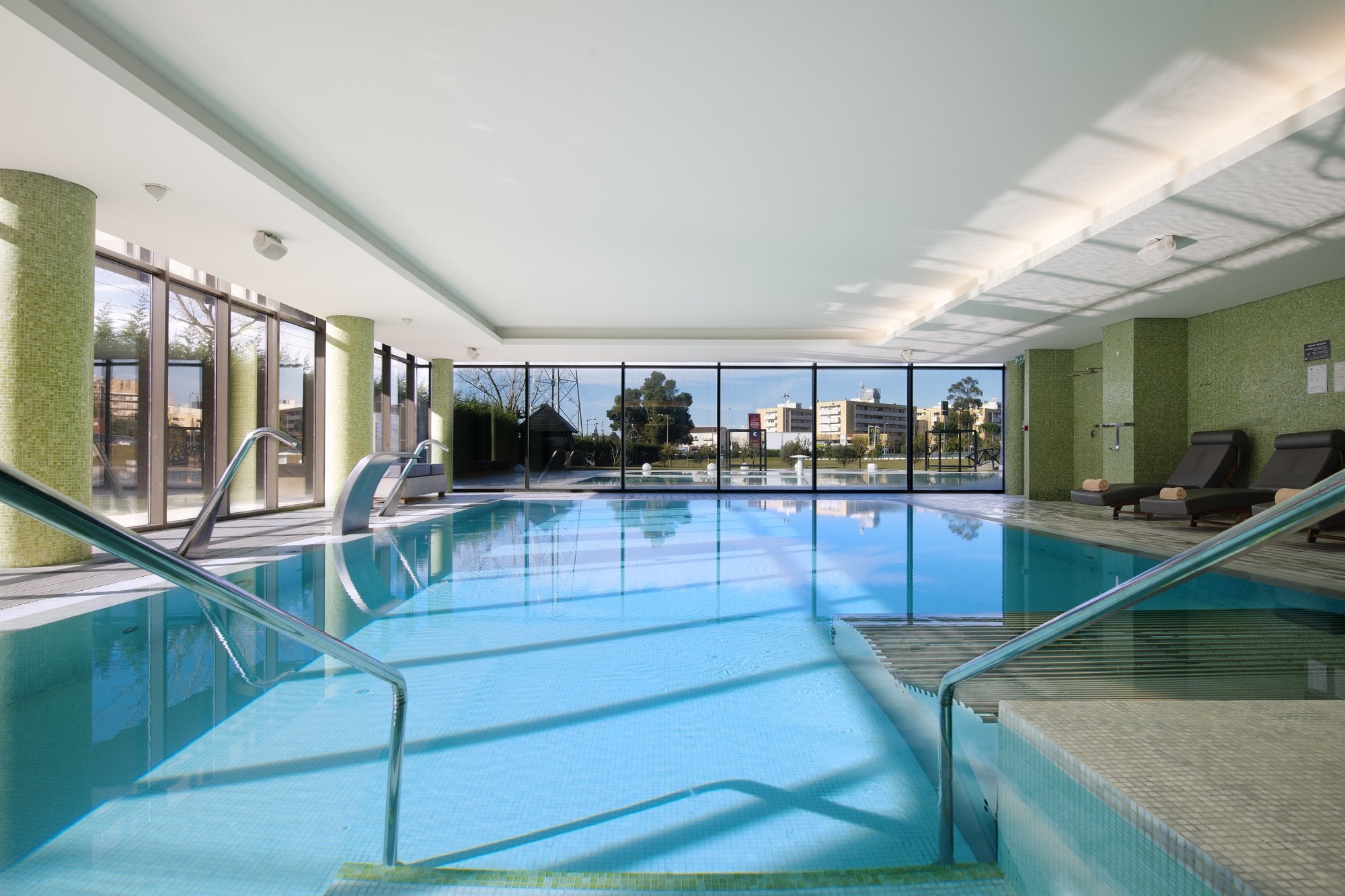 piscina interior do El Spa Meliá Braga: piscina interior do El Spa